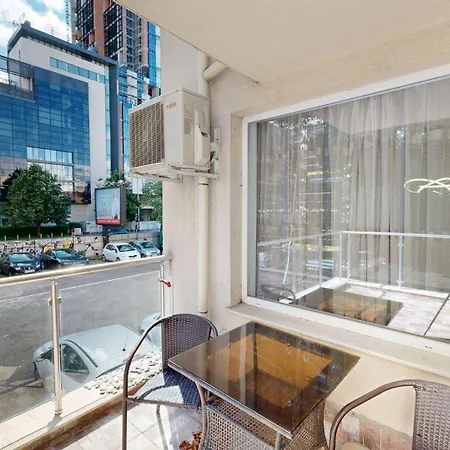 Modern Central 1-Bedroom Apartment Near Mall Sofia & Metro *