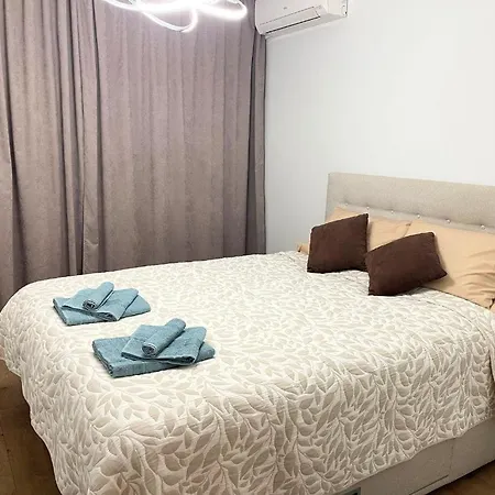 아파트 Cozy 1 Bedroom Near Mall And Metro 소피아